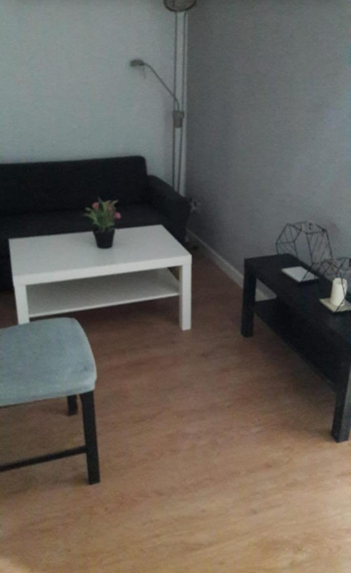 Apartamento 3 Dormitorios En Sanchez Preciados Madrid Exterior photo